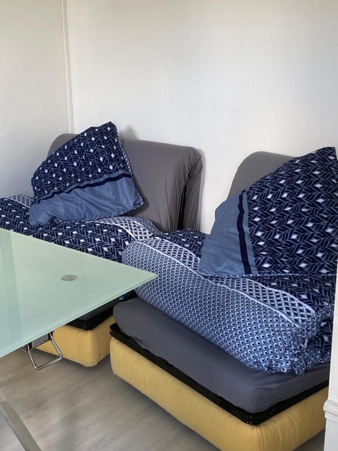 شقة Adorable Gesthouse Avec Parking Gratuit Sur Place. Le Chene المظهر الخارجي الصورة