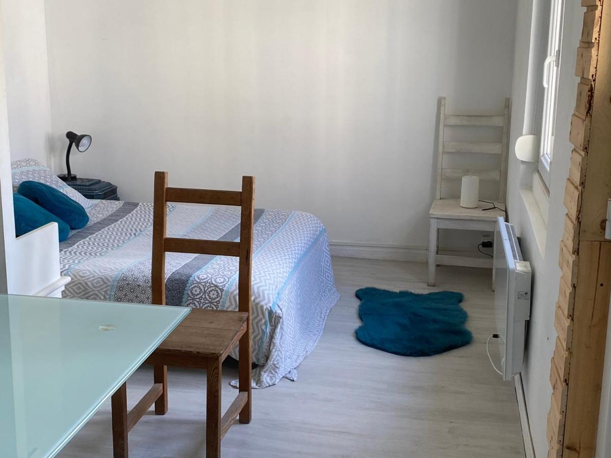 شقة Adorable Gesthouse Avec Parking Gratuit Sur Place. Le Chene المظهر الخارجي الصورة